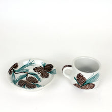 Load image into Gallery viewer, 4 Tepco "Needles and Pine" Pattern Cups & Saucers