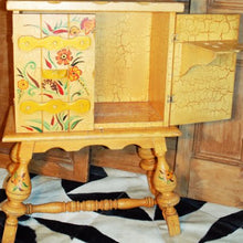 Load image into Gallery viewer, Vintage Coronado Furniture Company Bar F113