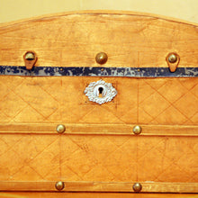 Load image into Gallery viewer, Vintage Camelback Document Box Leather Bound