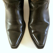 Load image into Gallery viewer, STOLEN 6/21/24 Vintage Black Acme Women's sz 5-1/2A Cowboy Boots
