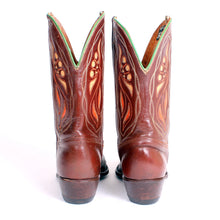 Load image into Gallery viewer, STOLEN 6/21/24 Vintage Acme Women's Brown sz 6 Cowboy Boots