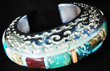 Load image into Gallery viewer, Native American Indian Made Bracelet JHW103