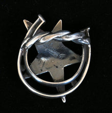 Load image into Gallery viewer, Sterling Silver Scarf Slide Star &amp; Horseshoe JOA244