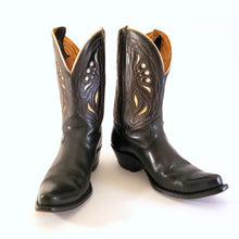 Load image into Gallery viewer, Vintage Black Acme Women&#39;s sz 5-1/2A Cowboy Boots