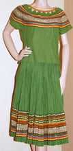 Load image into Gallery viewer, Vintage Outfit Fiesta Dress in Green VC123